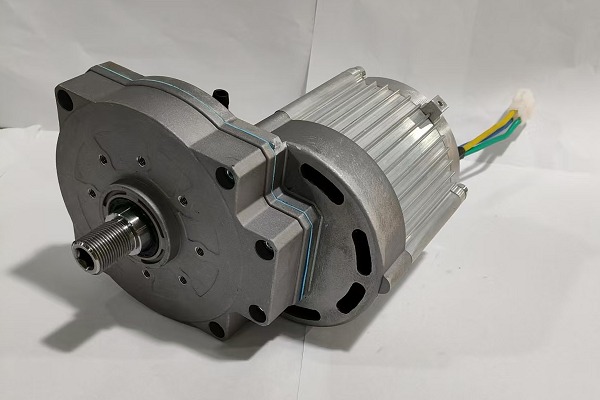 直流無刷電機參數(shù)怎么看？三元告訴你！